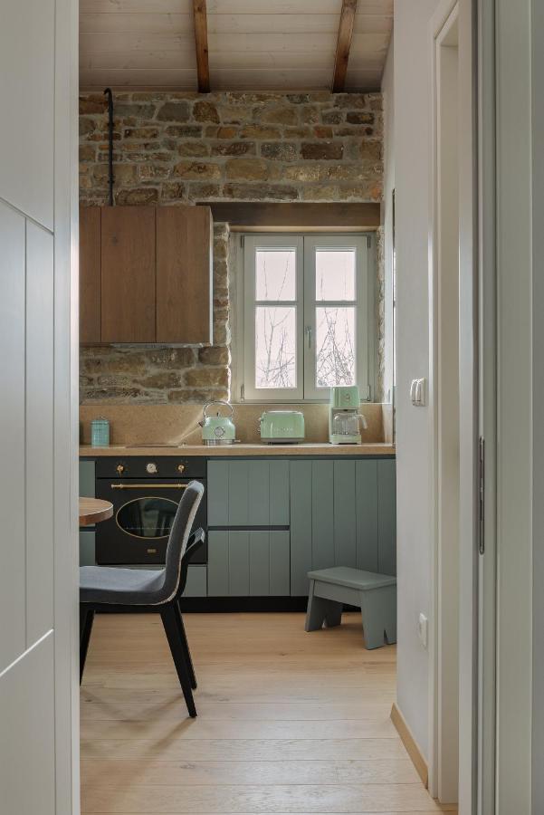 Elliniko  Lozart Traditional Stone House מראה חיצוני תמונה